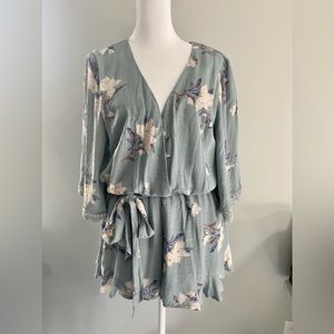 Romper Flowing Flowers Medium Cottagecore Boho